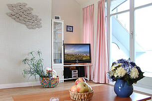 Fernseher in der Ferienwohnung 09 in der Villa Seegarten